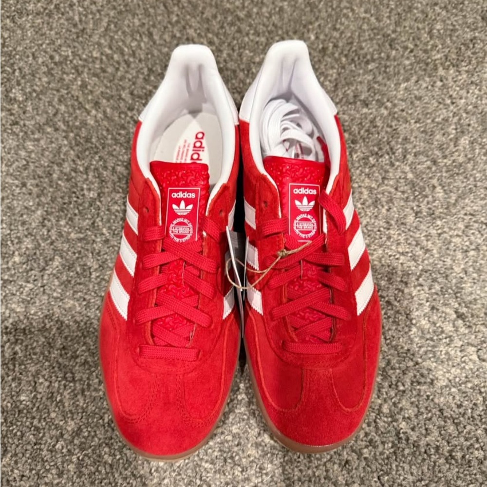 Adidas Gazelle Indoor - Scarlet and White